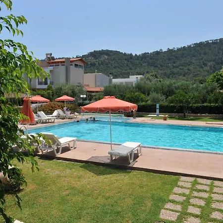 Hotel Santa Helena 3*